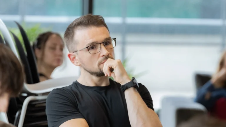 Hacking Work - 7 despre fericirea la munca 7 - Hacking Work