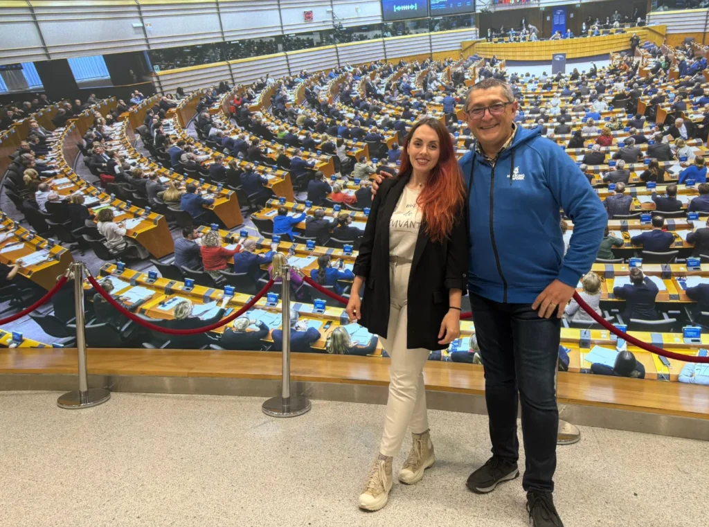 doru supeala si ioana szabo la parlamentul european hacking work vrem legea burnout - Hacking Work